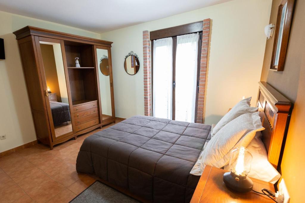 Apartamentos El Caseron Сото де Кангас Екстериор снимка